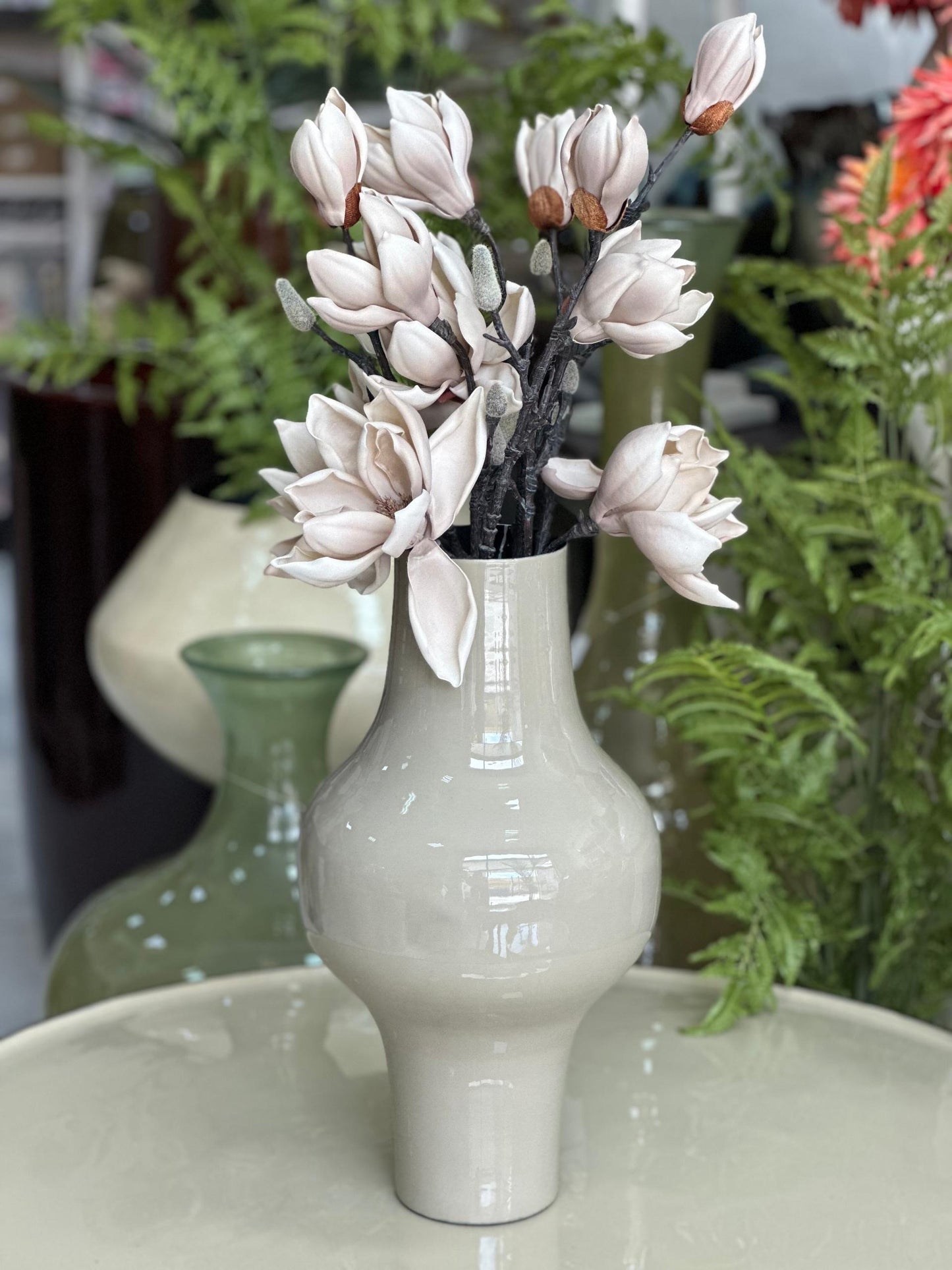 1x Vase (sans fleurs)