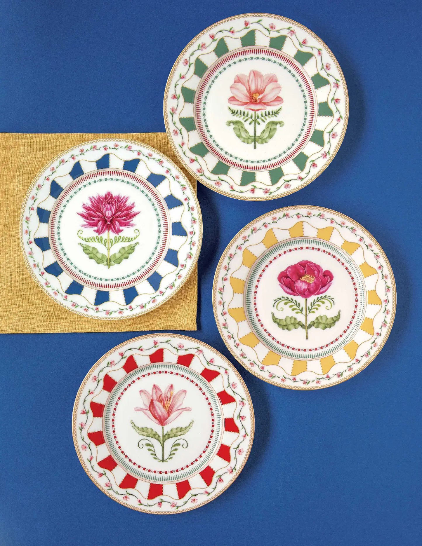 Set de 4 assiettes dessert Flowery